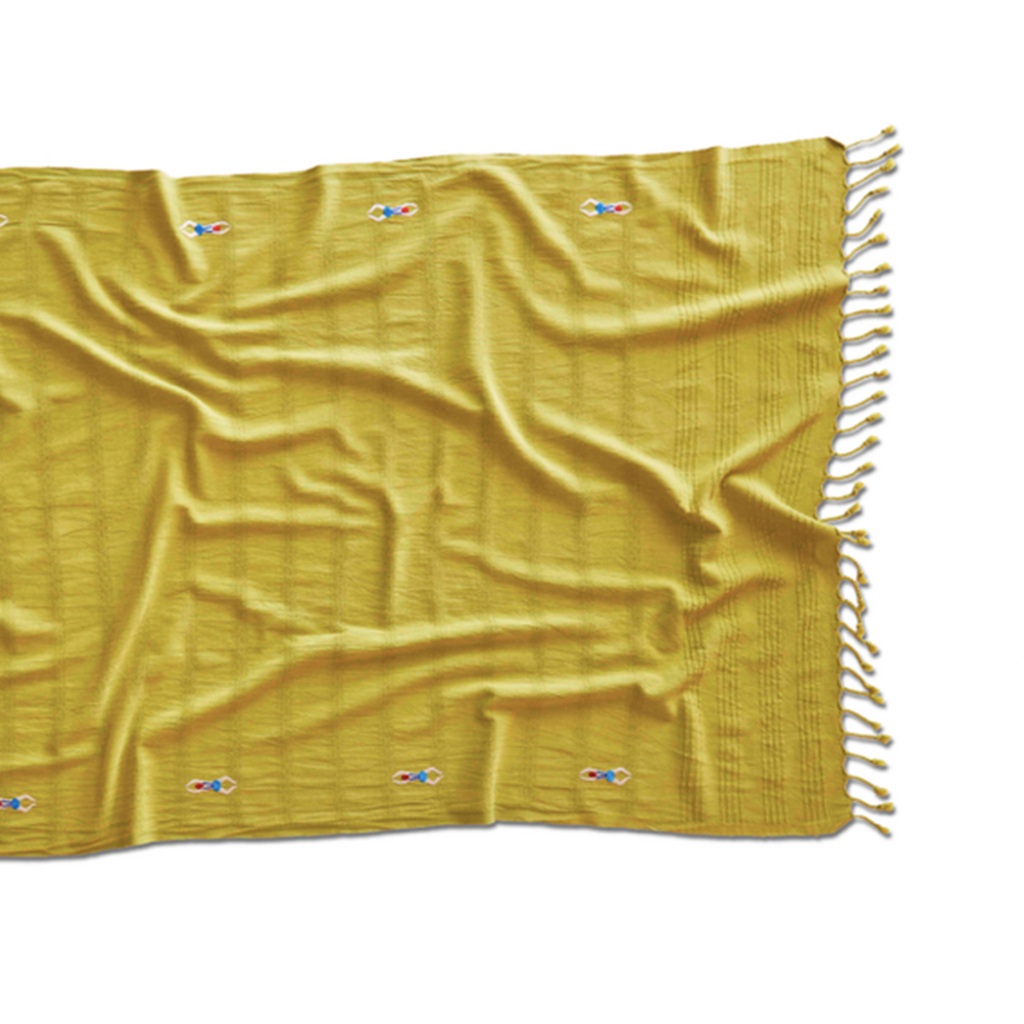 Swimmer Beach Towel / Yellow